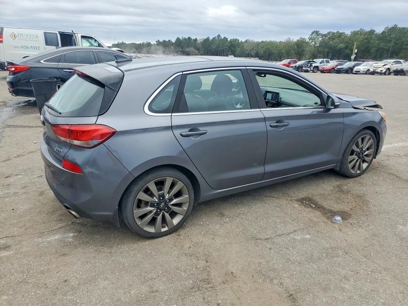 2018 Hyundai Elantra gt Sport