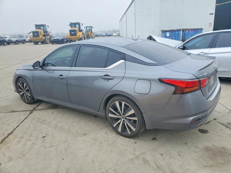 2019 Nissan Altima sr