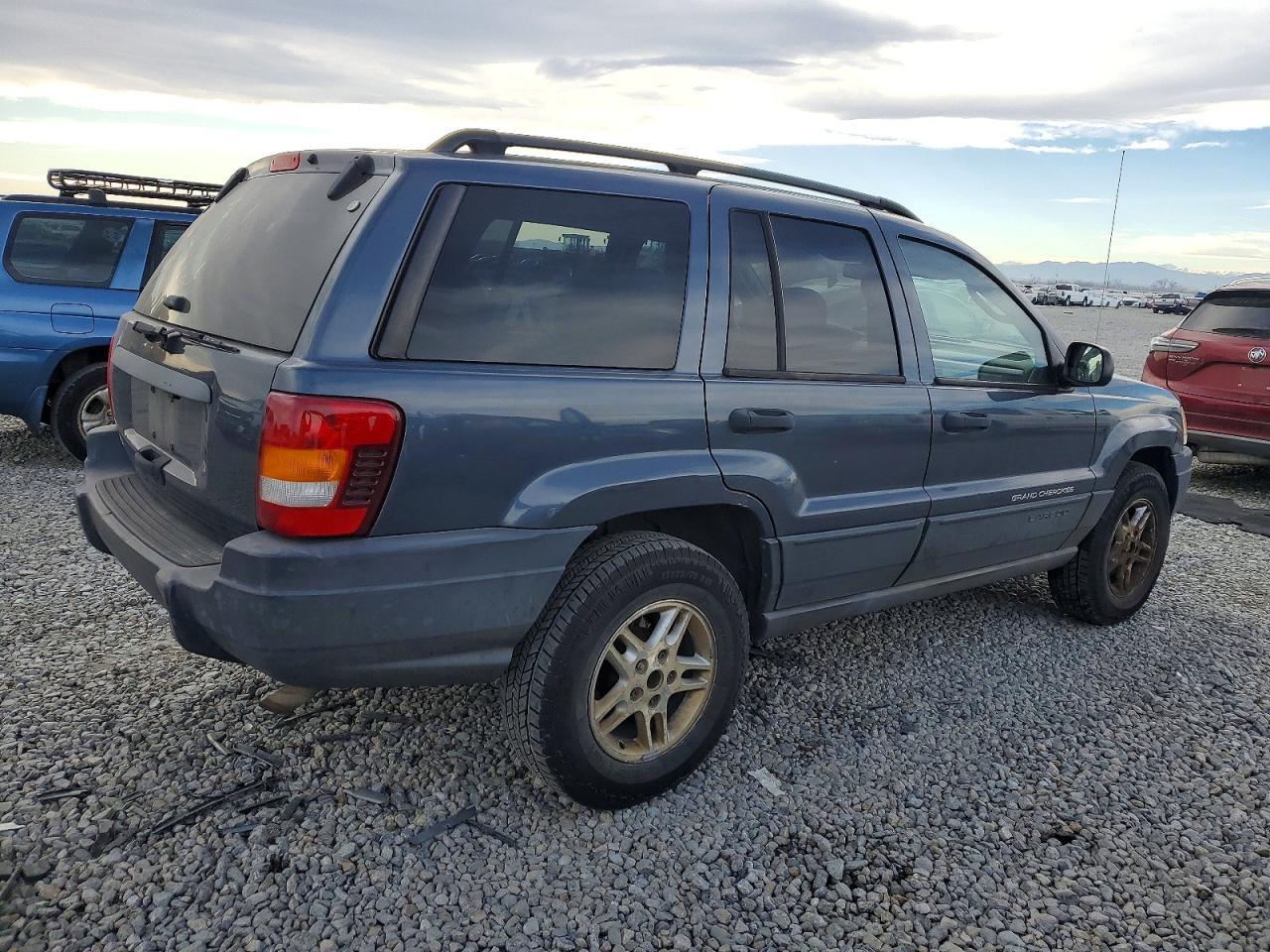 2004 Jeep Grand Cherokee Laredo