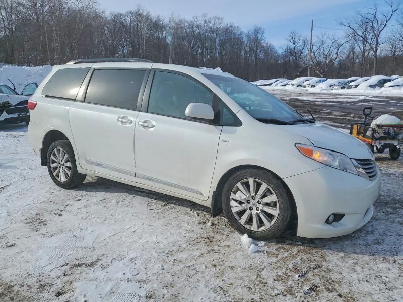2016 Toyota Sienna xle