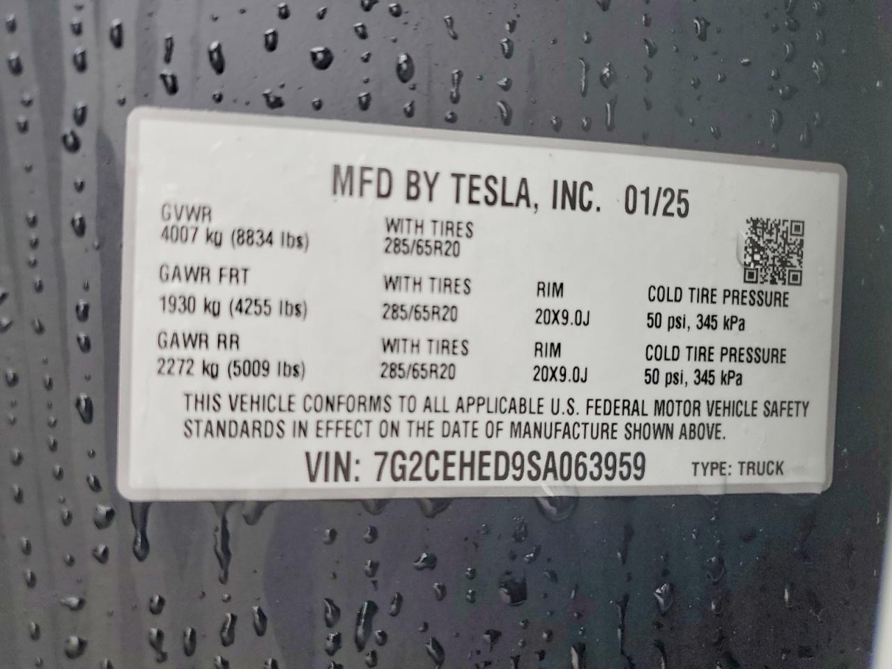 2025 Tesla Cybertruck