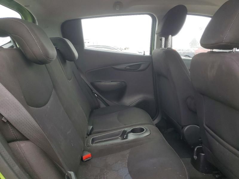 2016 Chevrolet Spark 1LT