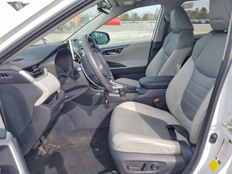 2019 Toyota Rav4 xle Premium