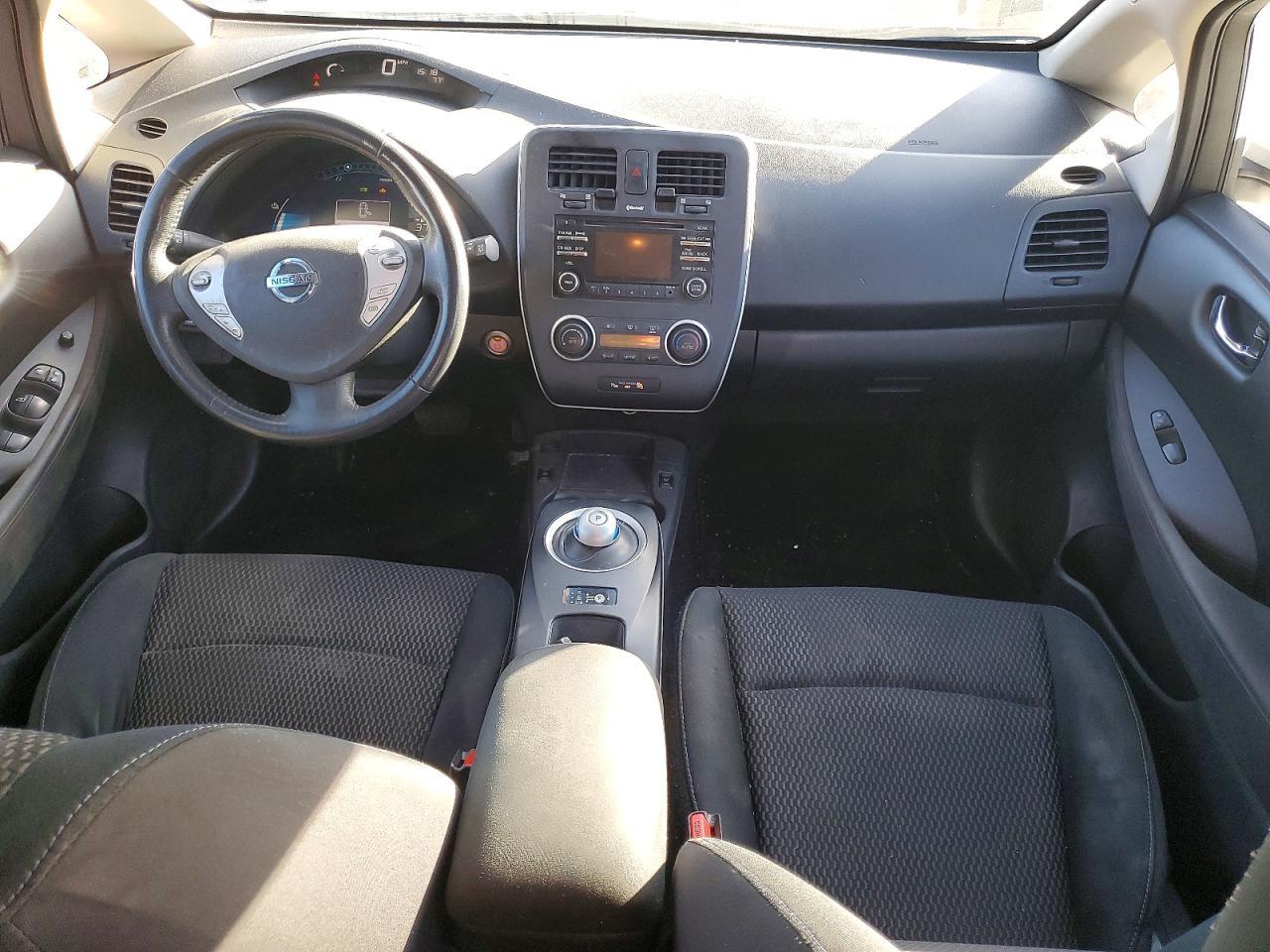 2015 Nissan Leaf s