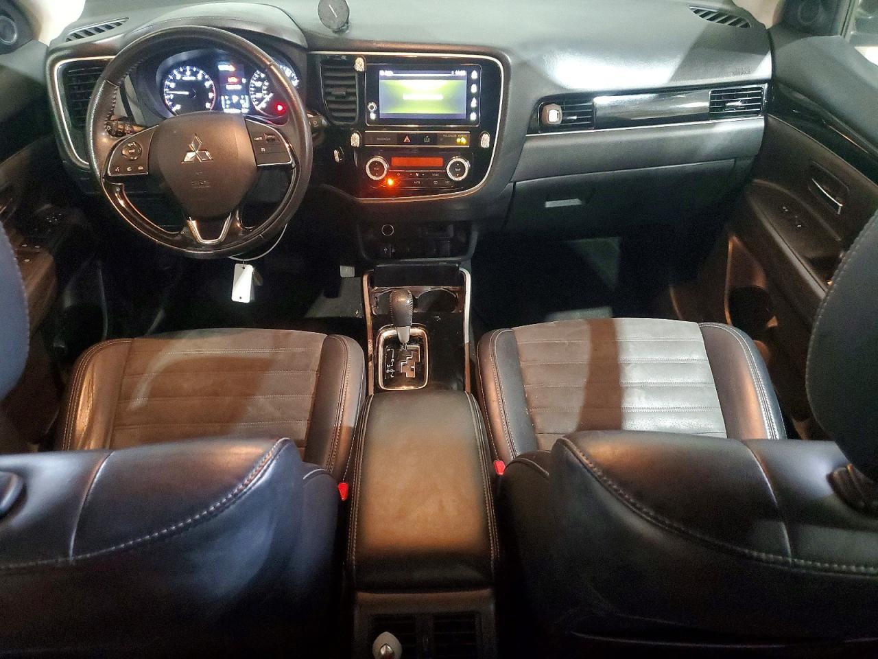 2019 Mitsubishi Outlander se
