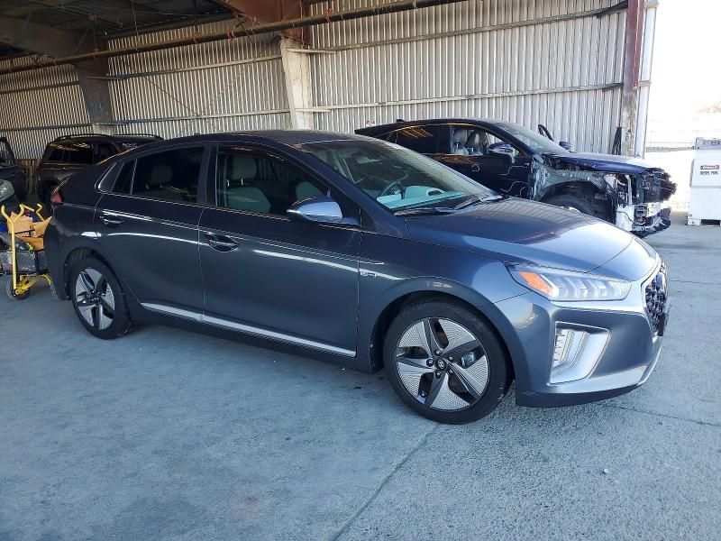 2020 Hyundai Ioniq sel