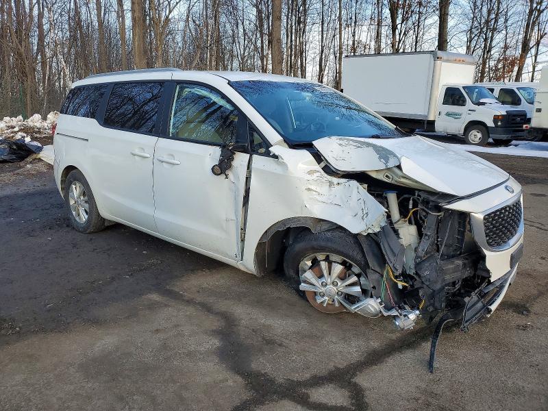 2016 KIA Sedona lx