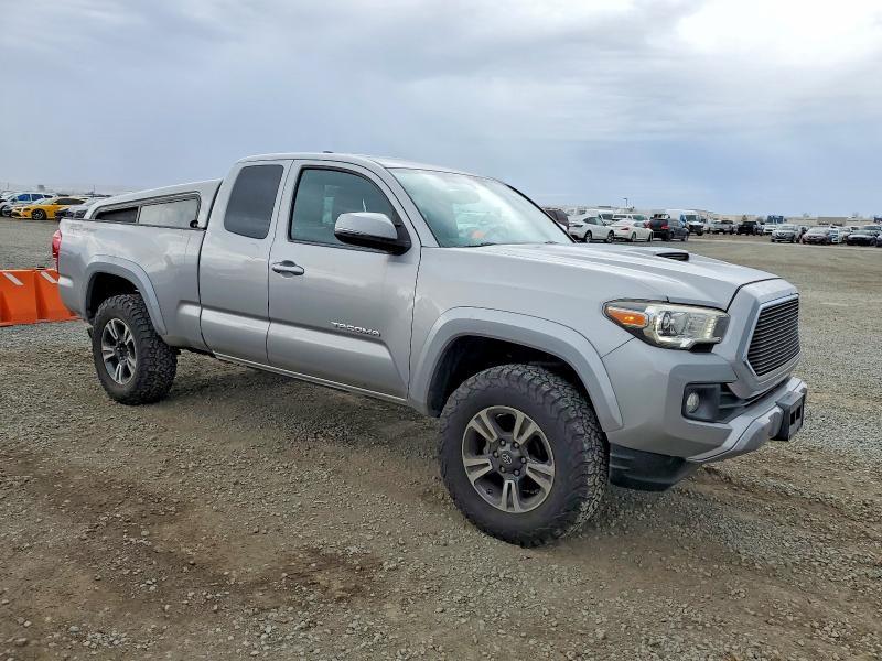 2017 Toyota Tacoma Access cab