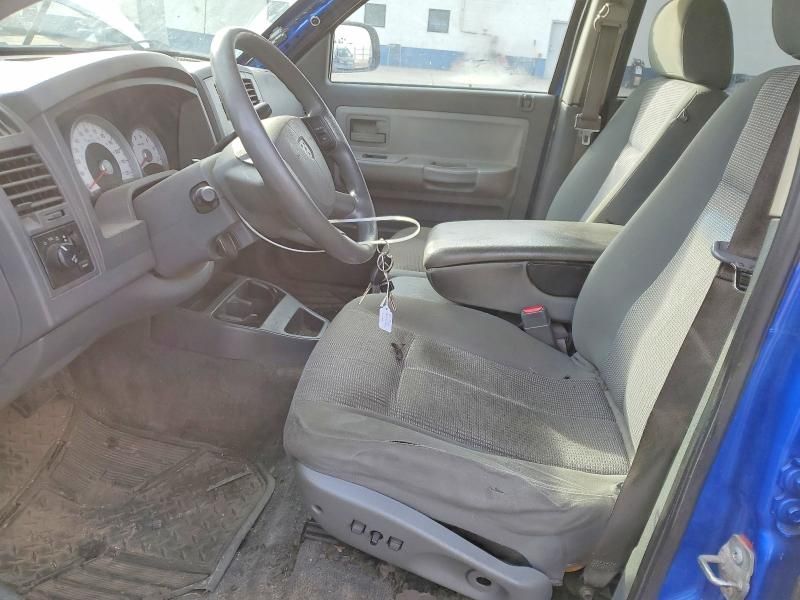 2007 Dodge Dakota Quad slt