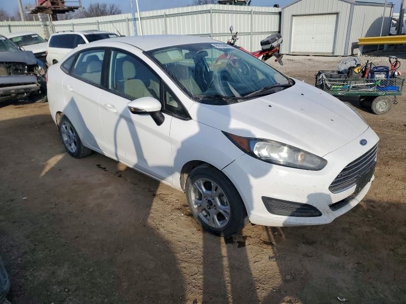 2015 Ford Fiesta se