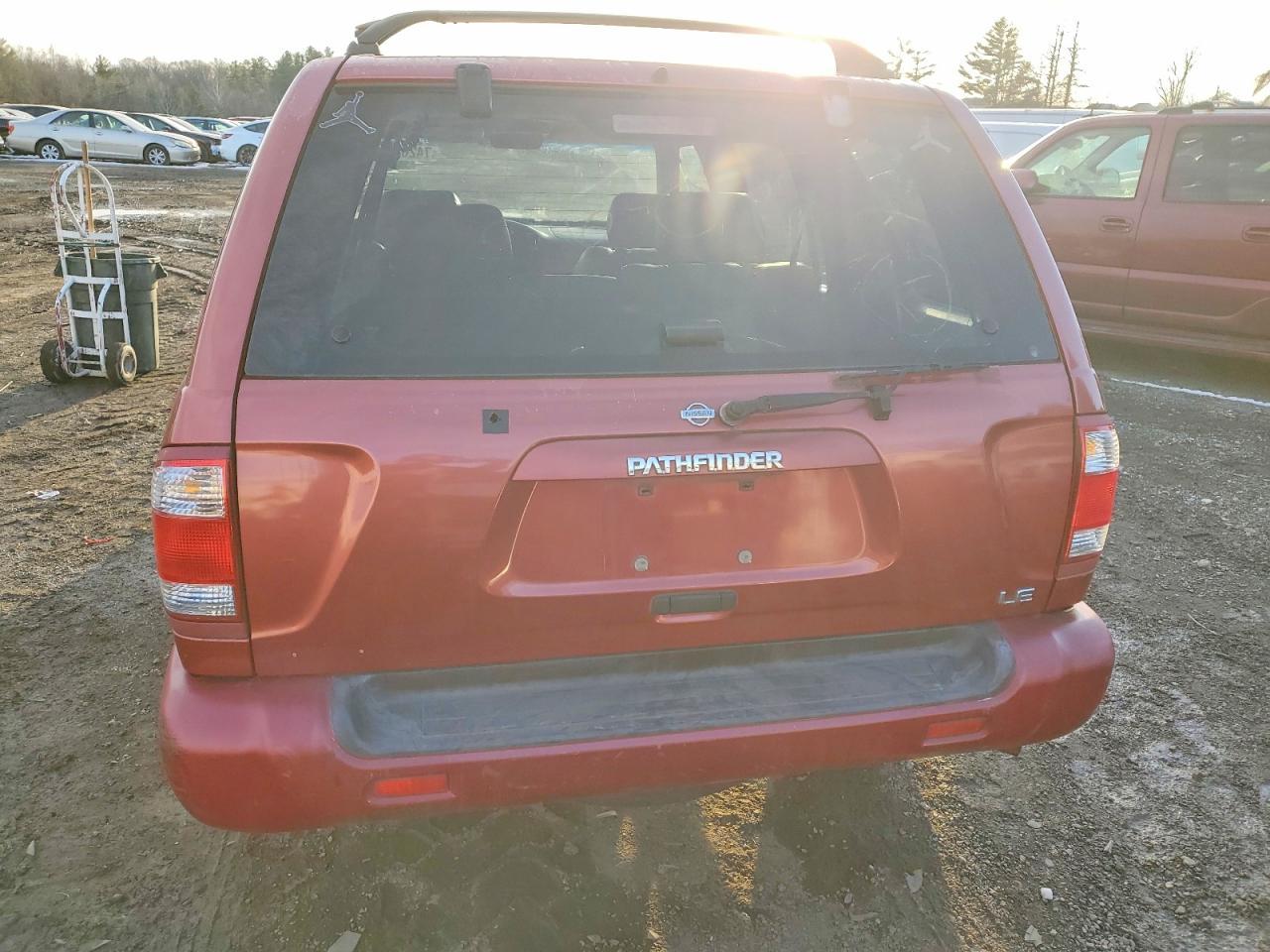 2000 Niss Pathfinder le