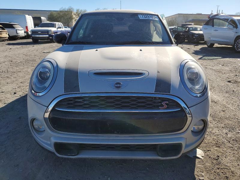 2017 Mini Cooper s