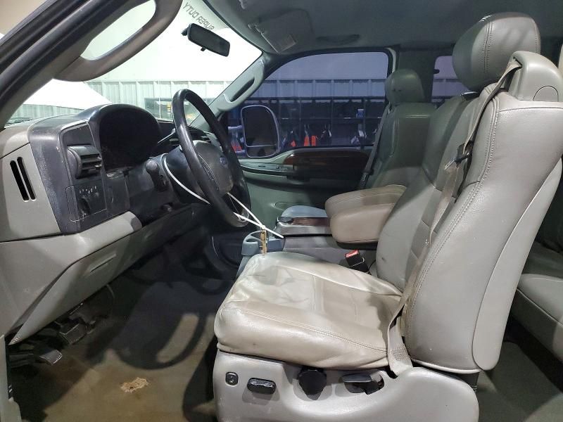 2005 Ford Super Duty F-250 lar