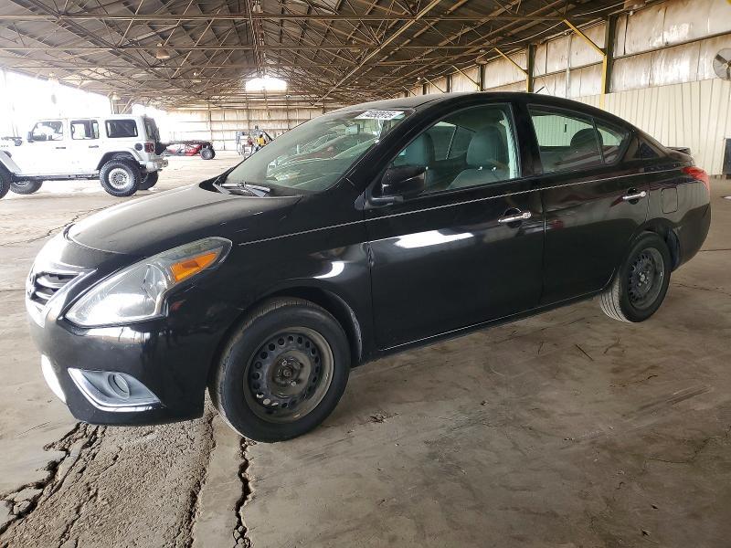 2015 Nissan Versa s