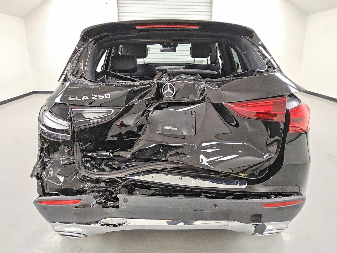 2025 Mercedes-Benz Gla 250