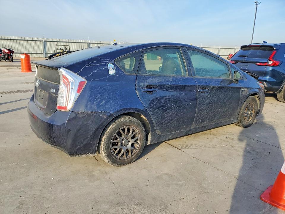 2013 Toyota Prius two