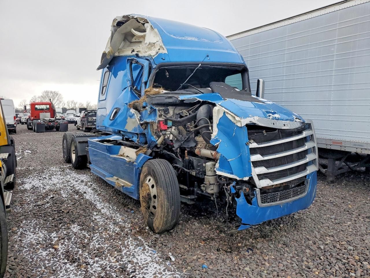 2019 Freightliner Cascadia 126 Semi Truck