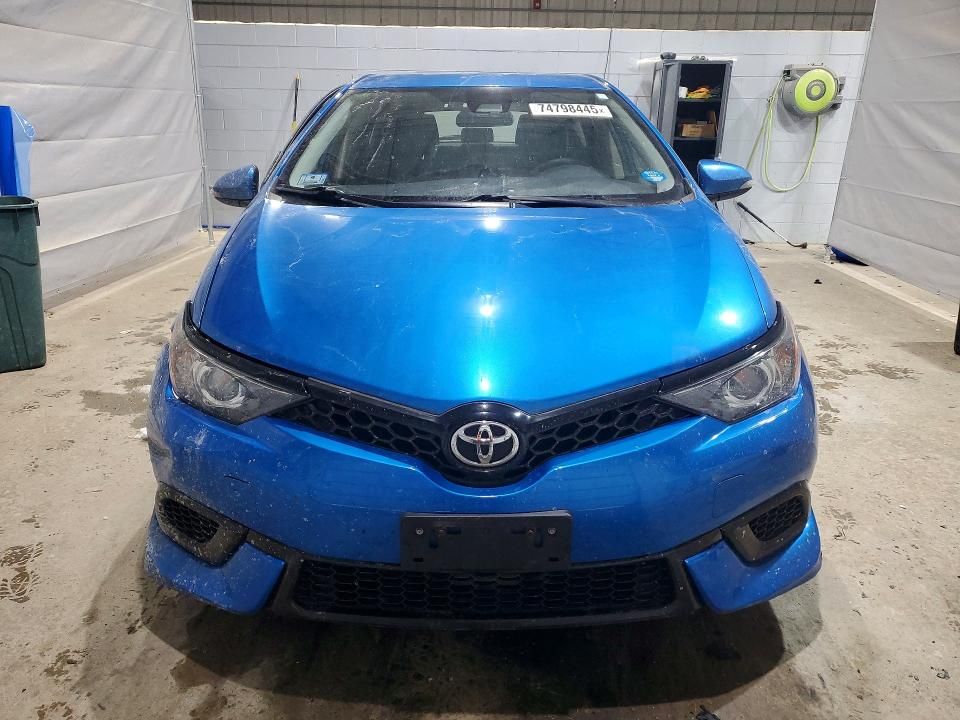 2018 Toyota Corolla im