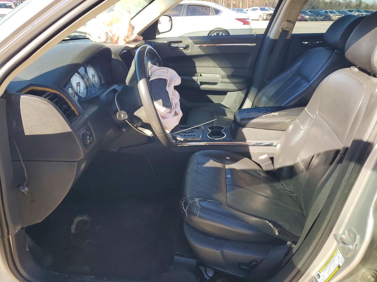2010 Chrysler 300 Touring
