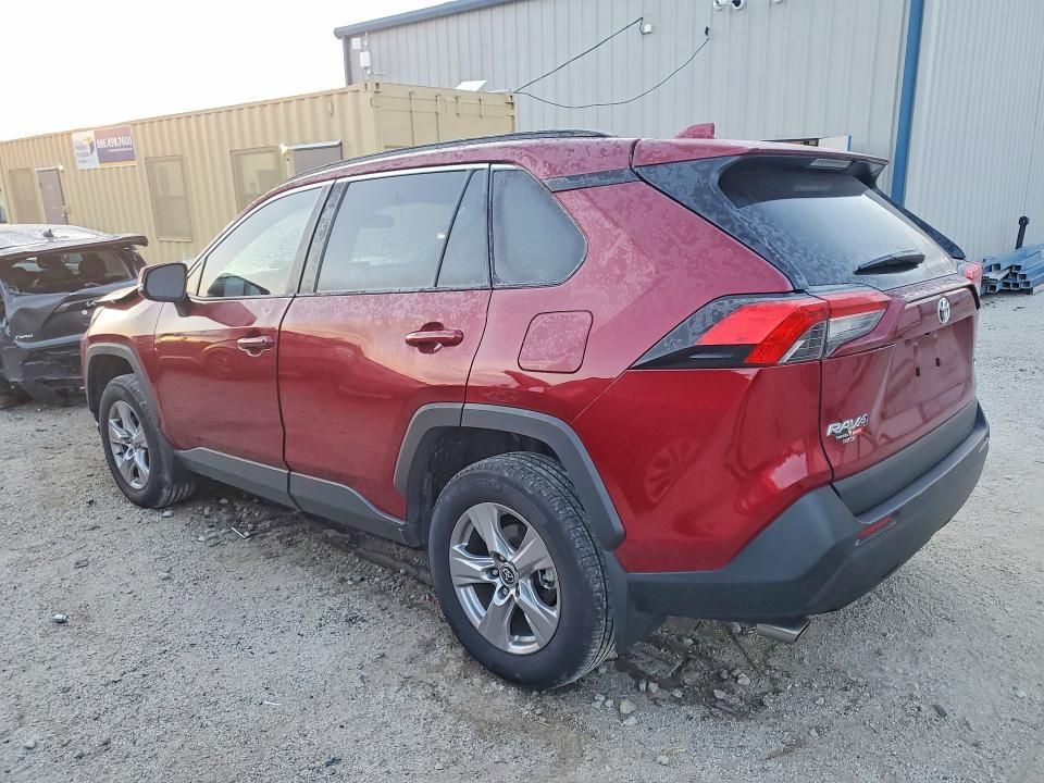 2025 Toyota Rav4 xle