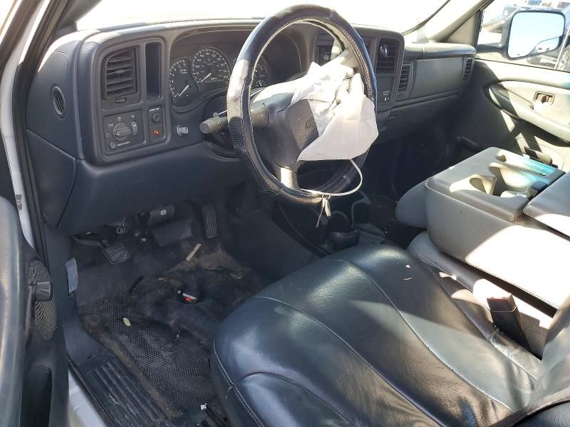 2002 Chevrolet Silverado Utility / Service Truck