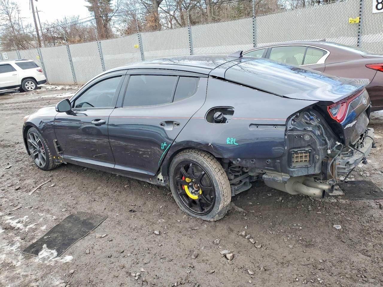 2019 KIA Stinger GT1