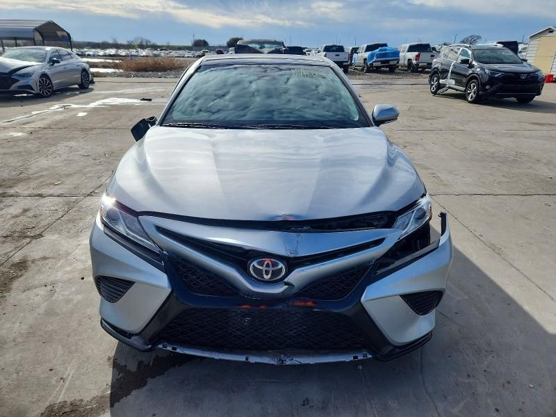 2020 Toyota Camry xse