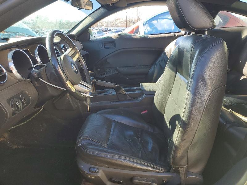 2005 Ford Mustang