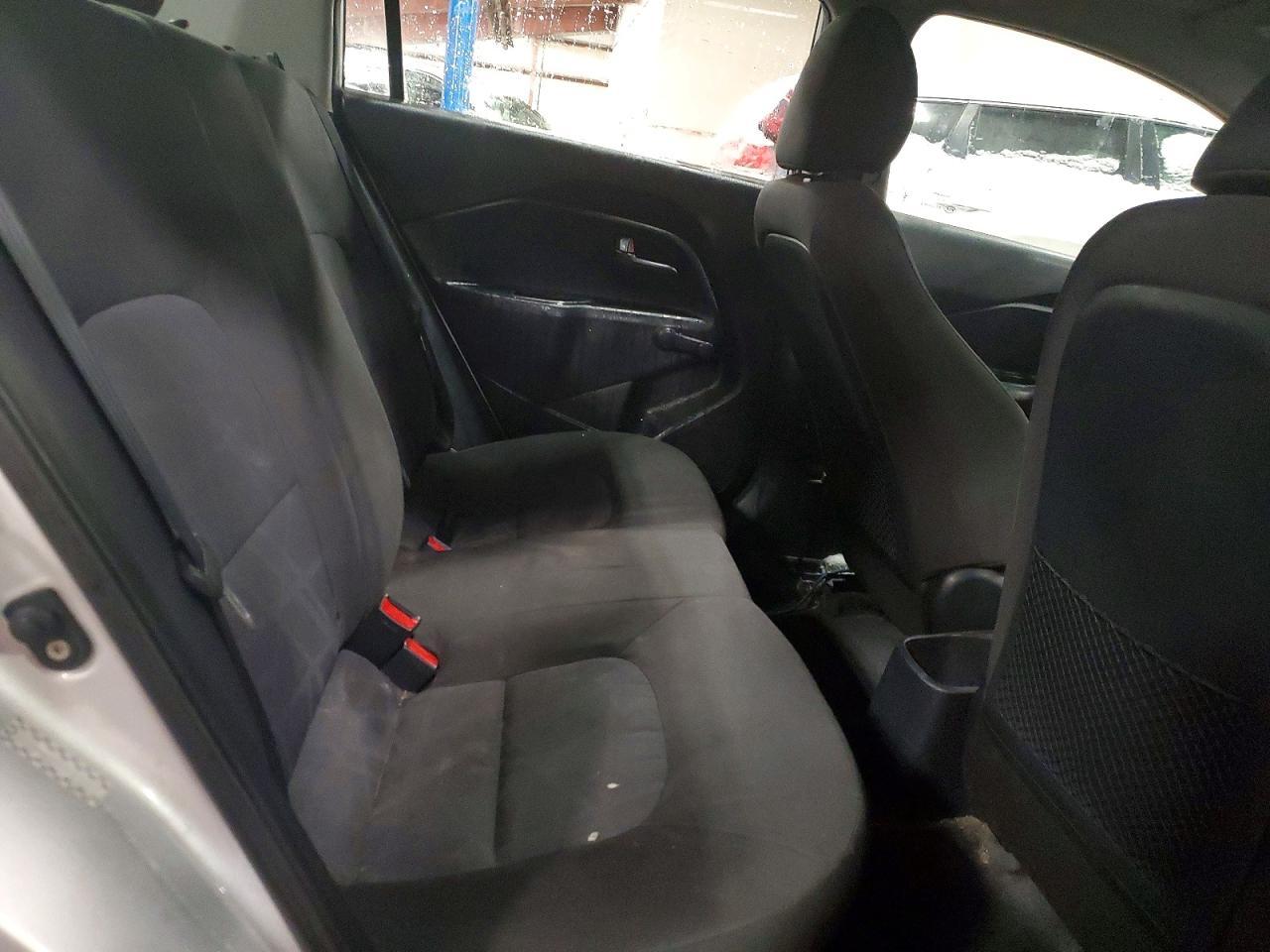 2013 KIA Rio lx
