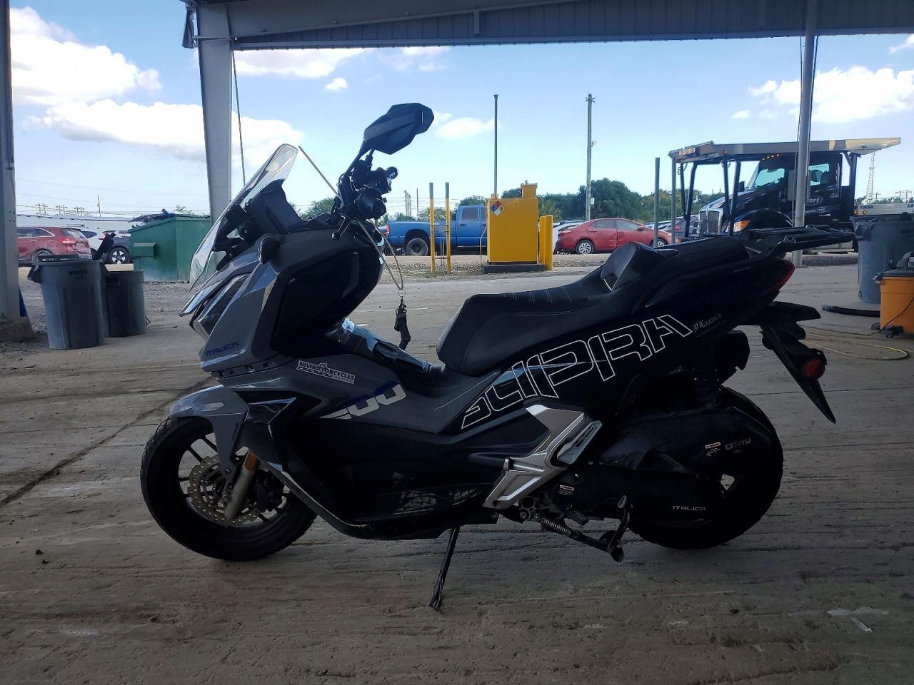 2025 Other Motorcycle 2025 Othr Scooter