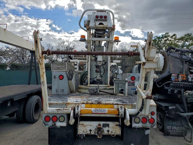 2006 International 4300 Cable Placer Bucket Truck