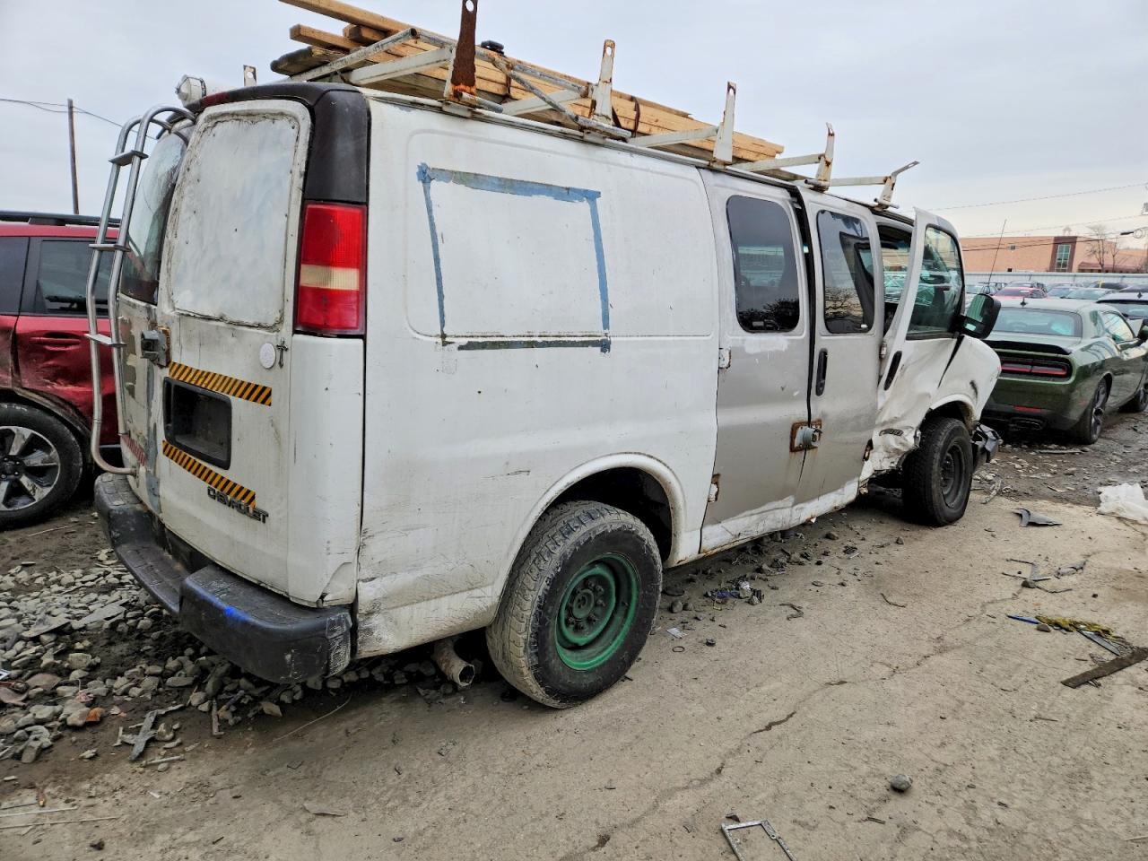 2005 Chev Express G2500
