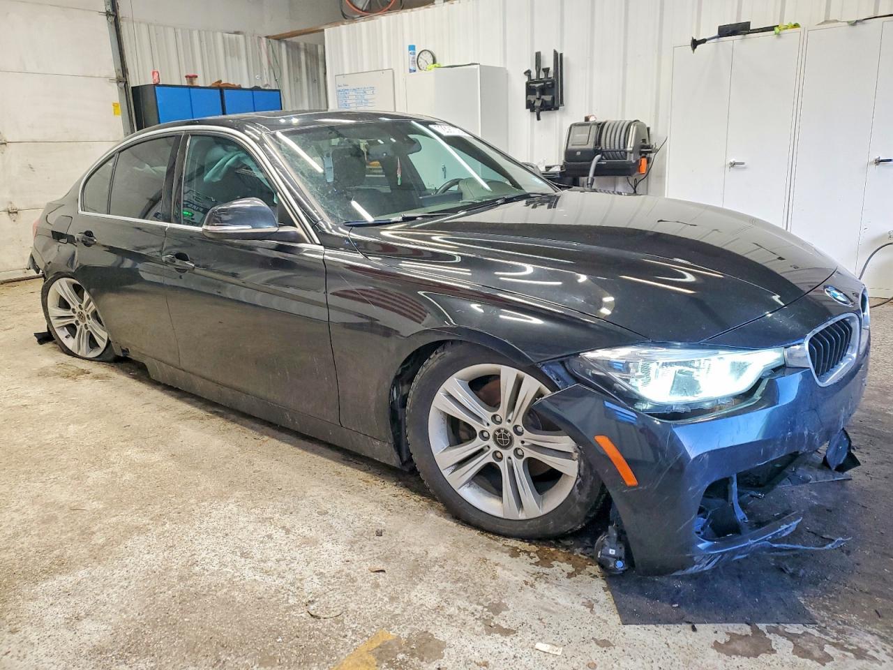 2018 BMW 330 xi
