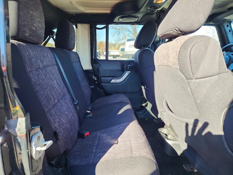 2012 Jeep Wrangler Unlimited Sahara