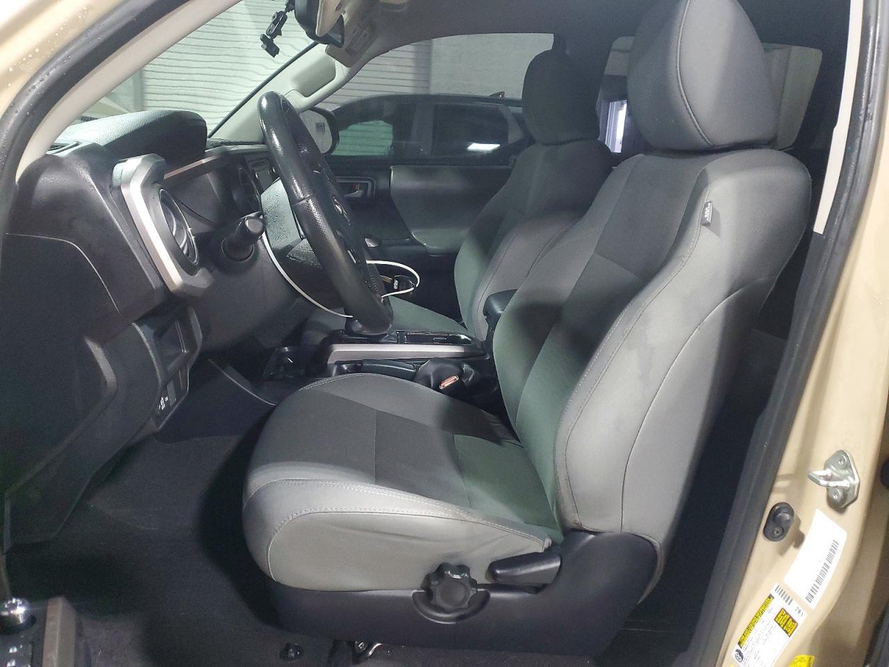 2017 Toyota Tacoma SR5 V6