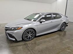 2021 Toyota Camry se en venta en Wilmer, TX