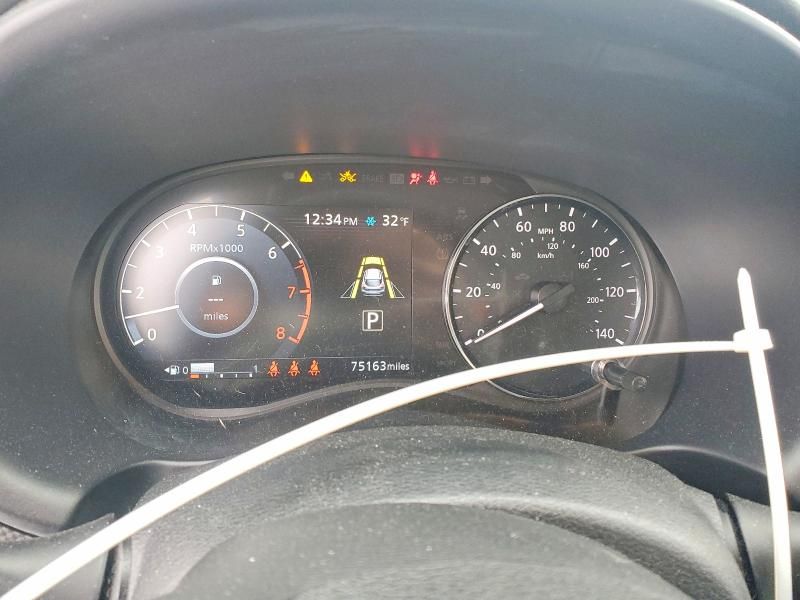 2022 Nissan Kicks sv