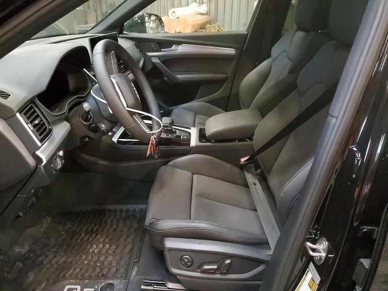 2025 Audi Q5 e Prestige 55