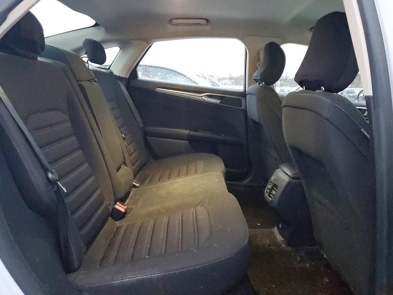 2018 Ford Fusion se Hybrid