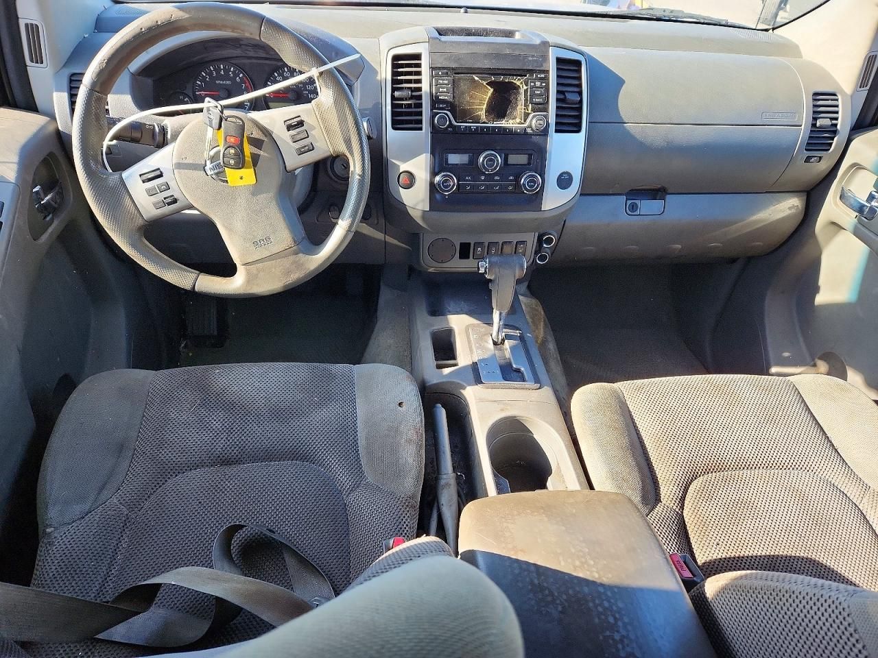 2015 Nissan Frontier SV