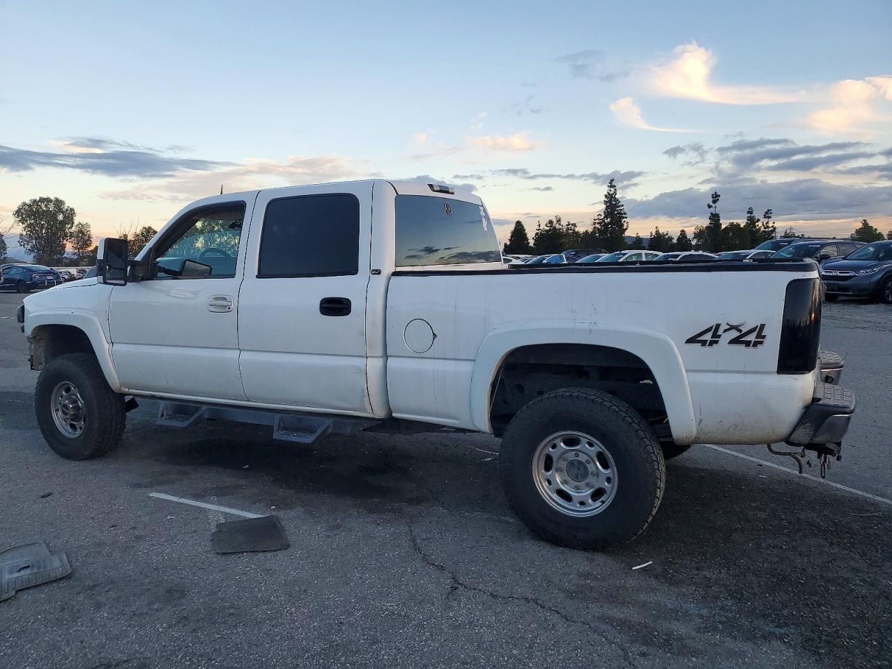 2004 GMC Sierra K2500 Crew Cab