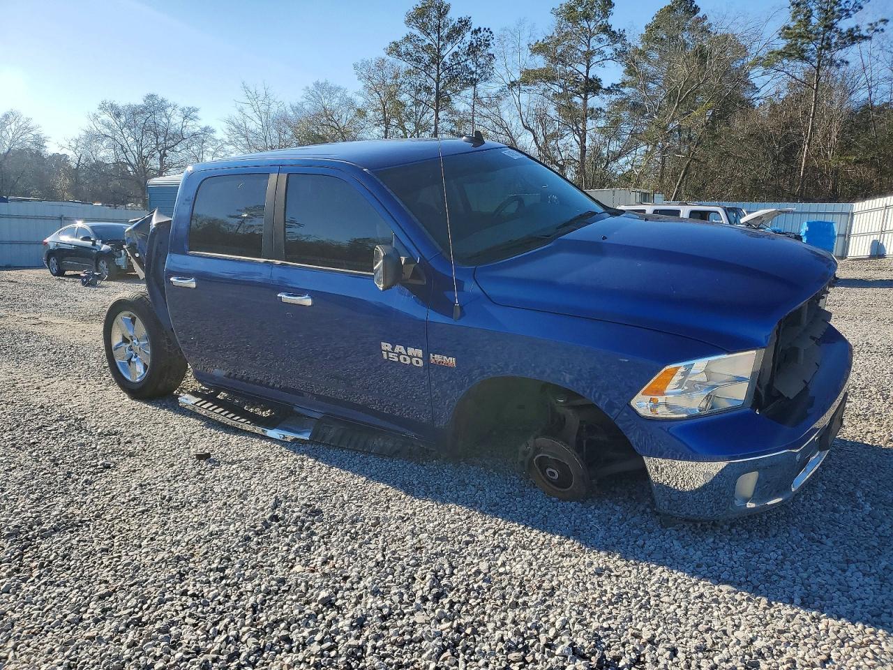 2016 Dodge Ram 1500 slt