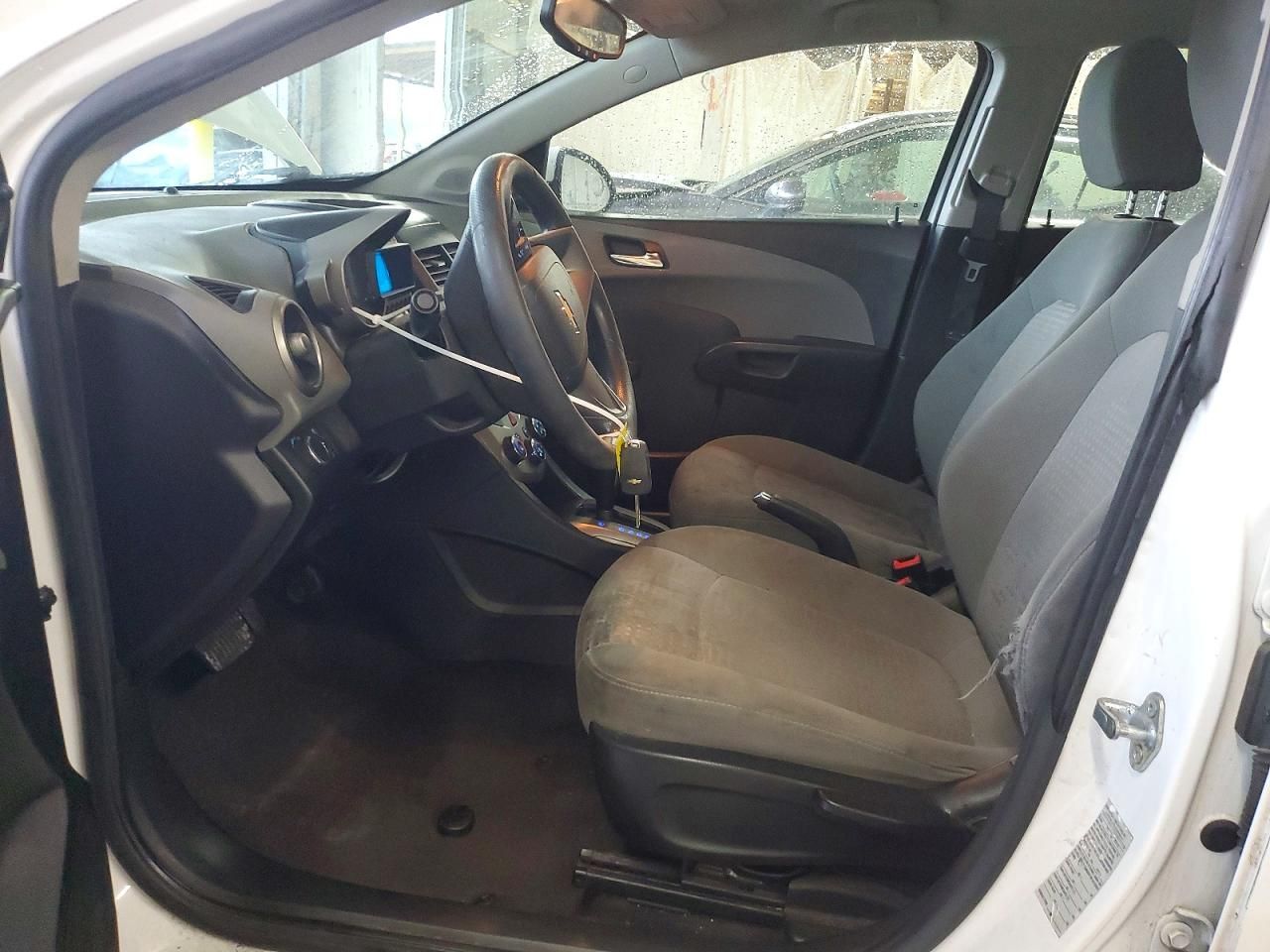 2014 Chevrolet Sonic ls