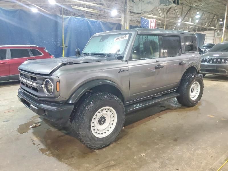 2021 Ford Bronco Base
