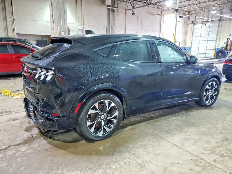 2022 Ford Mustang Mach-e Premium