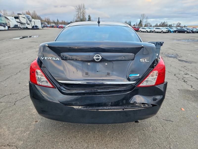 2012 Nissan Versa s