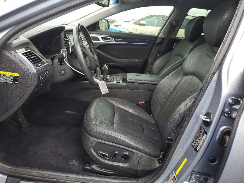 2017 Genesis G80 Base