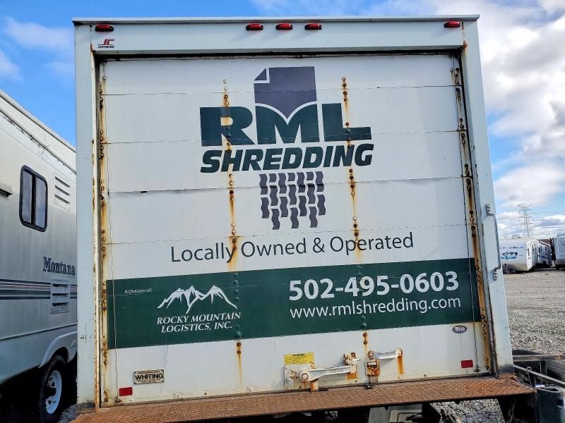 2015 Isuzu Npr hd box Truck