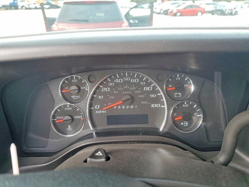 2023 Chevrolet Express G2500