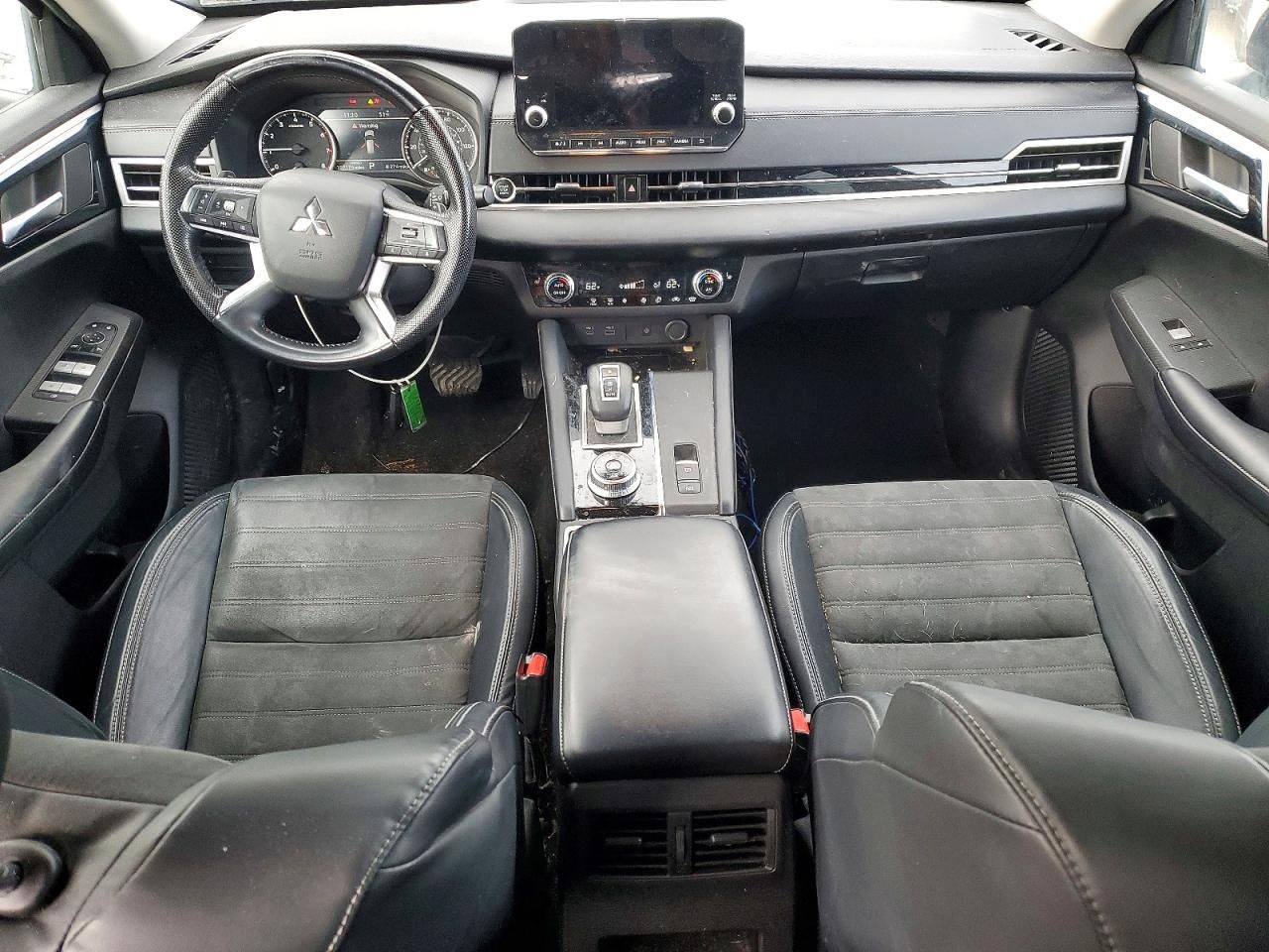 2022 Mitsubishi Outlander se